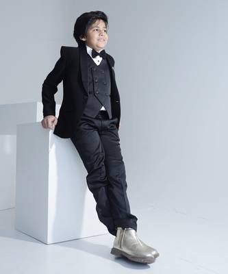 Self-textured party wear coat suit set for boys 1