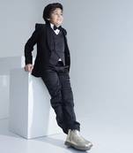 Self-textured party wear coat suit set for boys