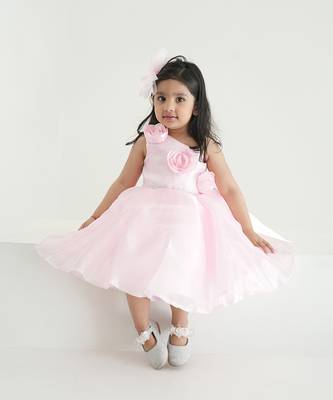 Baby pink coloured birthday frock for baby girls 3