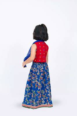 Twisha girls embroidered top with printed ghagra & dupatta set- red & blue 2