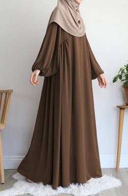 Modest Brown Abaya with Puff Sleeves 3