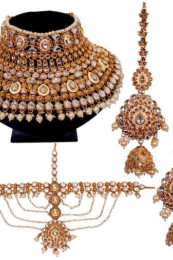 Soni craft  classic kundan  jewellery  set (1114)