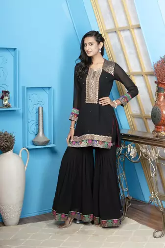 Nikhaar black embroidered georgette straight cut kurta & Only