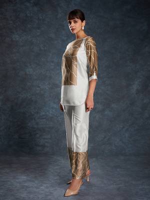 White and brown leaf print co-ord set 3