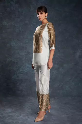 White and brown leaf print co-ord set