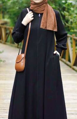 Black Kashibo Plain Abaya 1