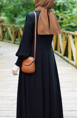 Black Kashibo Plain Abaya 2