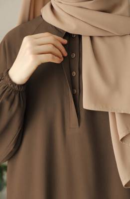 Khaki Closed Abaya with Buttons. Umbrella Flare, and Matching Belt  4