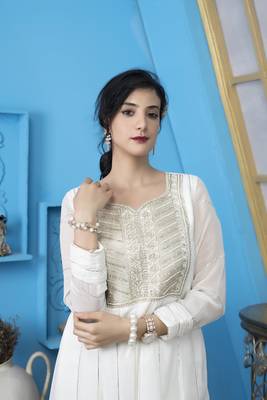 Nikhaar off-white embroidered georgette anarkali kurta & pants set 6
