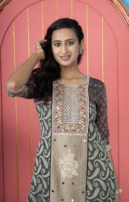 Nikhaar green embroidered silk anarkali kurta & pants set 6