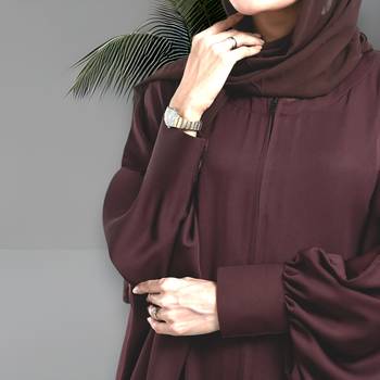 Mushkiya Free Size Kaftan iN Firdaus Fabric With Zipper Opening On Yoke 3