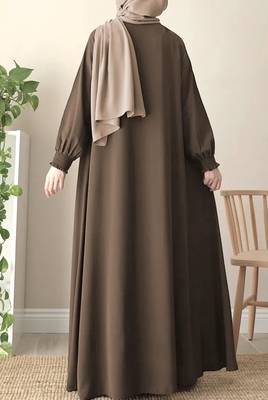 Front Open Abaya with Zipper Opening Umbrella Flare and Matching Belt 3