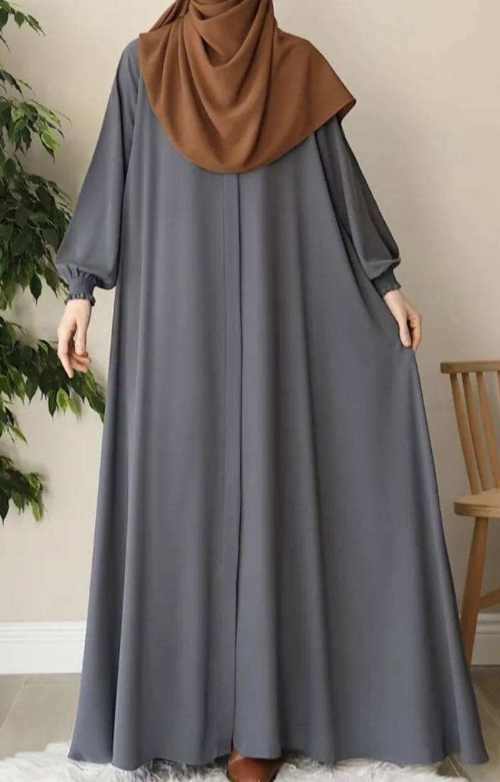 Front Open Abaya with Zipper Opening-Umbrella Flare and Matching Belt