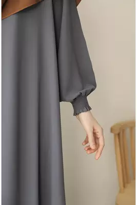 Front Open Abaya with Zipper Opening-Umbrella Flare and Matching Belt 3