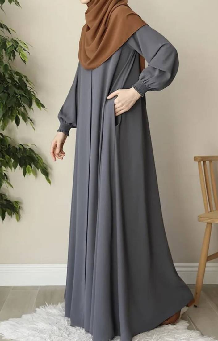 Front Open Abaya with Zipper Opening-Umbrella Flare and Matching Belt