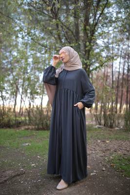 Black Color Abaya with Upper Zipper, Gathered Waist, and Elasticated Sleeves in Firdaus Fabric 3