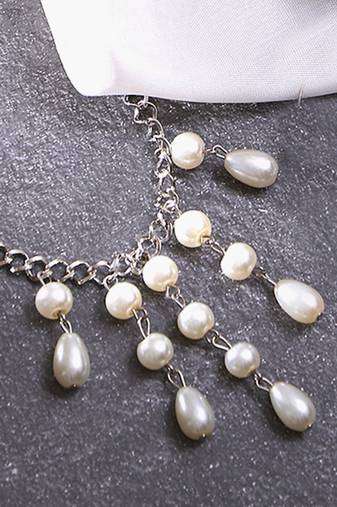 Women gold plated linked chain necklace