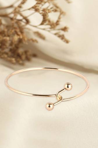 Women gold plated plain bracelet