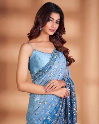 Blue Colour Soft Georgette Fabric Saree With Heavy Thread Work With Unstitched Blouse 4