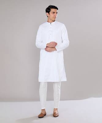 Off white embroidered kurta set 1