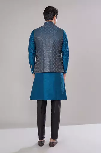 Royal blue embroidered kurta set