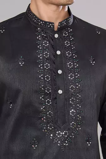 Black embroidered kurta set