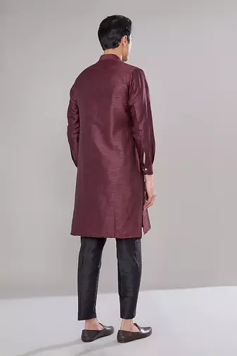 Maroon embroidered kurta set