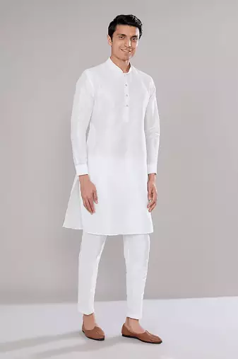 Off white embroidered kurta-jacket set
