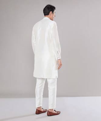 Off white embroidered kurta-jacket set 4