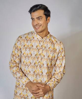 Off white kurta set 3
