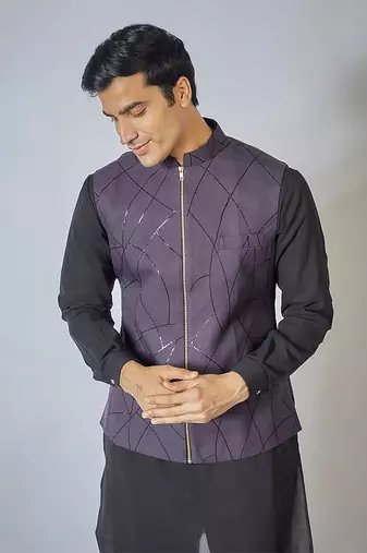 Wine zipper embroidered kurta-jacket set