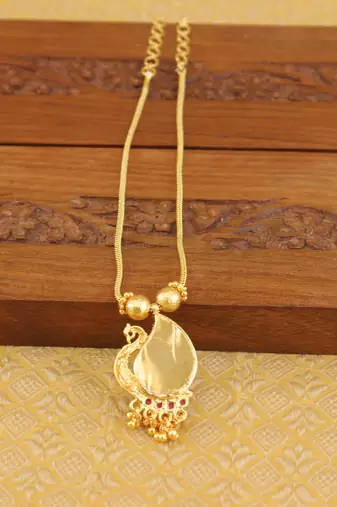 Kerala style gold plated palakka peacock necklace
