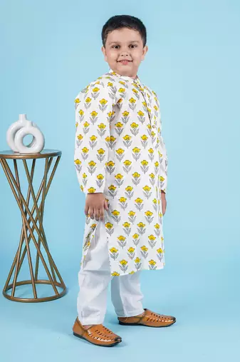 Yellow cotton print floral kurta set