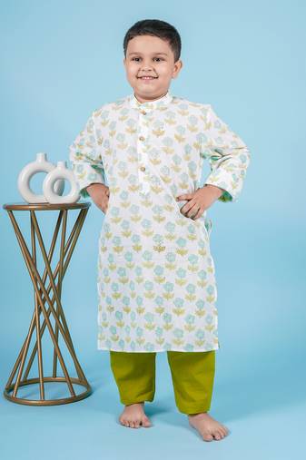 Green cotton print floral kurta set