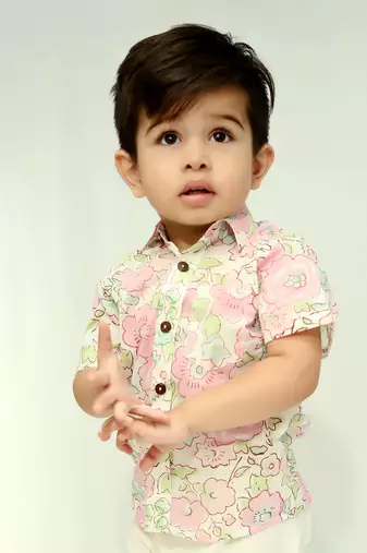 Pink cotton printed shirt