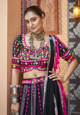 Multicoloured Rayon Threadwork Chaniya Choli 3