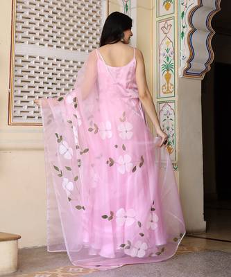 Baby pink satin silk hand painted anarkali set 4