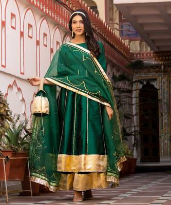 Emerald green taffeta silk sharara set 2