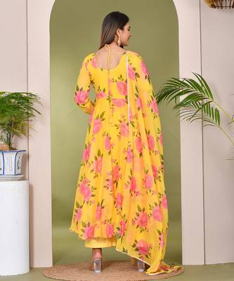 Yellow  printed chiffon suit set 4