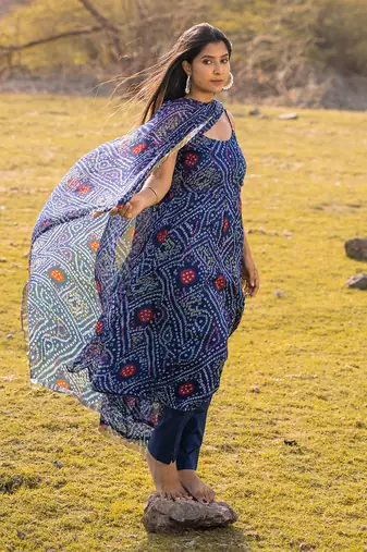 Navy Blue Chiffon Bandhani Floral Printed Sleeveless Plus Size Kurti Set  