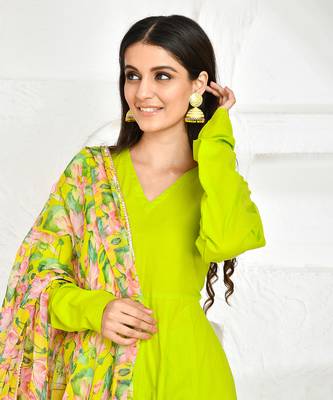 Green cotton floral printed suit set 2