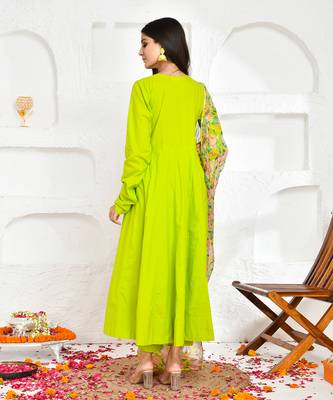 Green cotton floral printed suit set 4