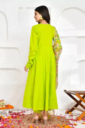 Green cotton floral printed suit set