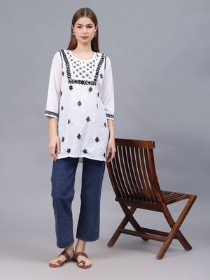 hand embroidered white cotton lucknowi chikankari top 4