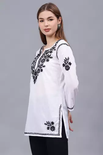 hand embroidered white cotton lucknowi chikankari top