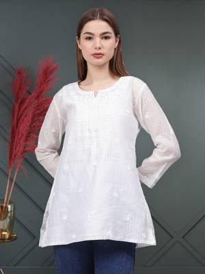 hand embroidered white chanderi lucknowi chikankari top with slip 1