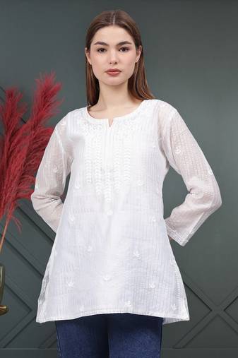 hand embroidered white chanderi lucknowi chikankari top with slip