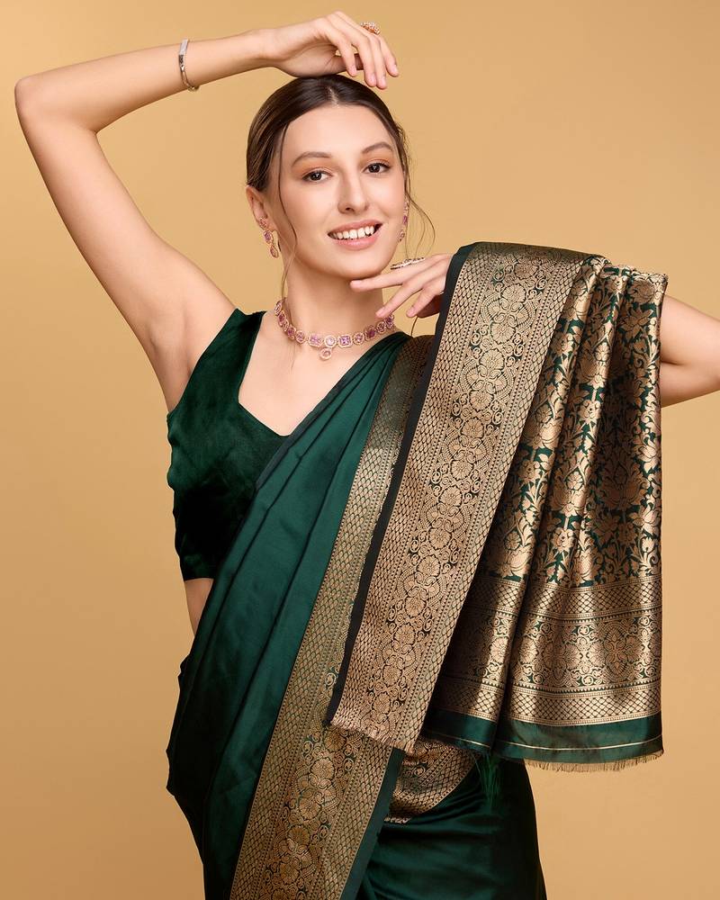 Forest Green Kanchipuram Saree with Blouse with Golden Zari Work