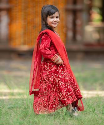 Red velvet embroidered floral sequin lehenga set 2