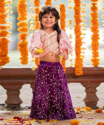 Pink velvet embroidered floral sequin lehenga blouse set 3